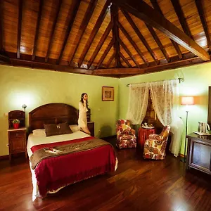 https://hotel-rural-casa-de-los-camellos.in-canary-islands.com